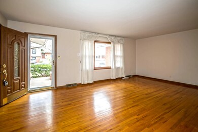 507 Laurel Dr, Columbia, MO 65203