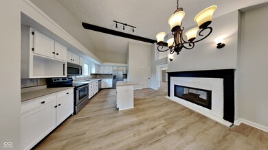 7765 Wooden Shoe Cir, Avon, IN 46123 - photo 6