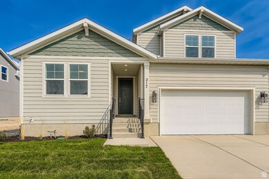 217 E Clear Granite Way unit 152, Eagle Mountain, UT 84005 - photo 5