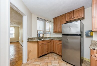 146 Salem St unit 5, Boston, MA 02113 - photo 2