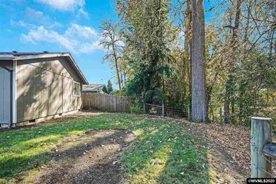 1984 SE Crystal Cir, Corvallis, OR 97333 - photo 2