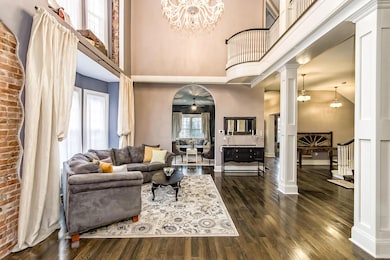 103 Franklin Park W, Columbus, OH 43205 - photo 5