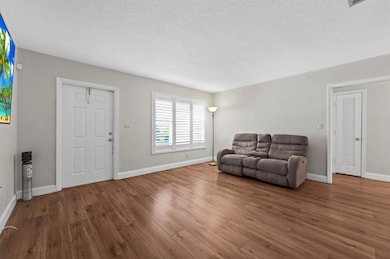 4916 NW 54th St, Tamarac, FL 33319 - photo 7