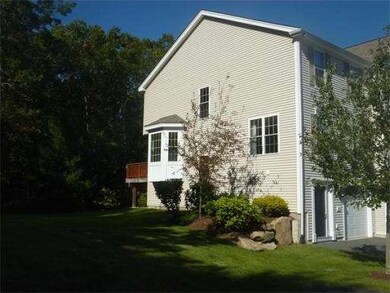 19 Daffodil Ct unit 19, South Grafton, MA 01560 - photo 3