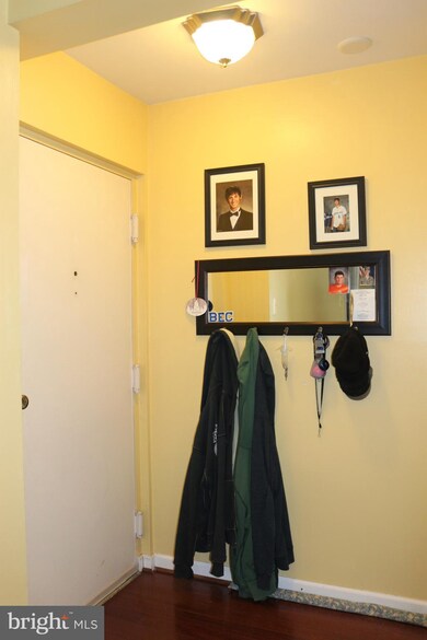 1028 Brinker Dr unit 102, Hagerstown, MD 21740 - photo 4