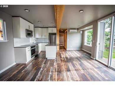 Kitchen/Living Room