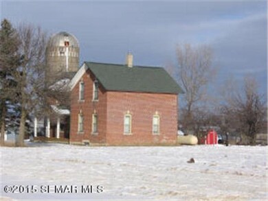 32762 Henderson Rd, Houston, MN 55943 - photo 2