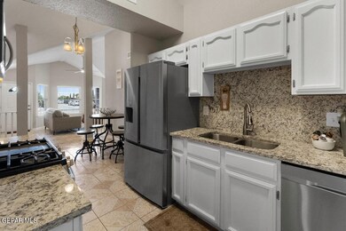 664 Orchid Dr, Horizon City, TX 79928 - photo 7