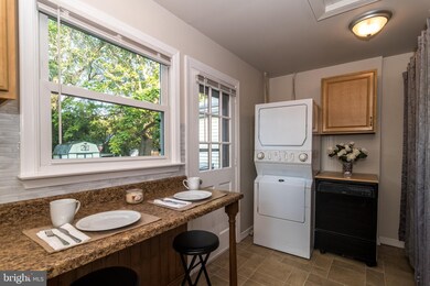 1065 Delaware Ave, Lansdale, PA 19446 - photo 7