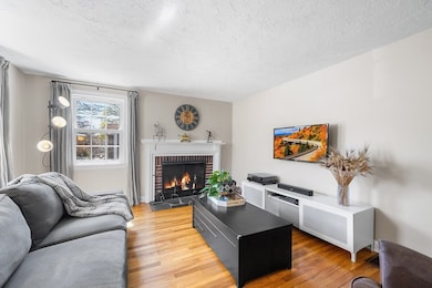 178 Shaw St, Braintree, MA 02184 - photo 2