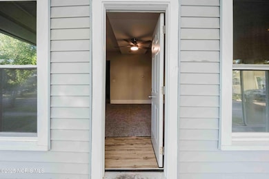 706 N Cory St, Findlay, OH 45840 - photo 5