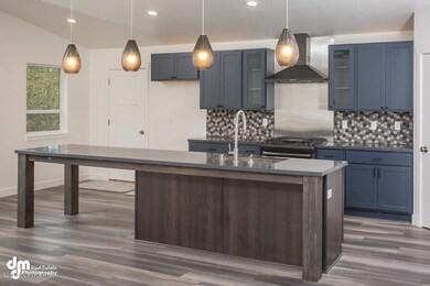 Kitchen_DMD_7616-SMALL