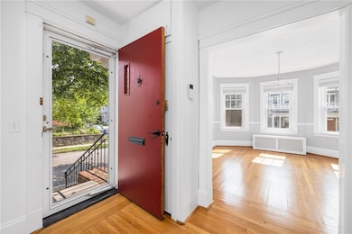 29 Savoy St, Providence, RI 02906 - photo 4
