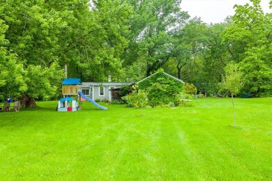 209 Cranberry Ridge Rd, North Scituate, RI 02857 - photo 4