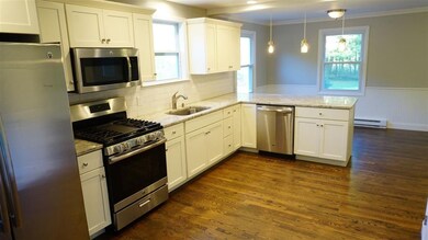 142 Exeter Rd, North Hampton, NH 03862 - photo 4