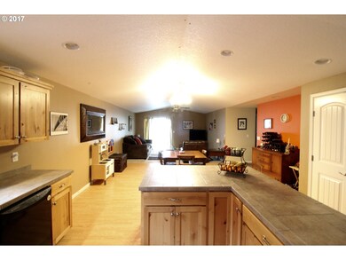 1709 22nd Ave, Forest Grove, OR 97116 - photo 4