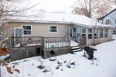 30 Pleasant St, Millinocket, ME 04462 - photo 4