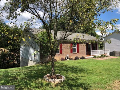 105 Parkwood Cir, Winchester, VA 22602 - photo 3