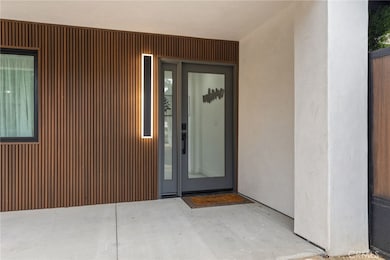 211 Deborah Ct, Upland, CA 91784 - photo 2