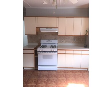 74 Lexington St, Lynn, MA 01902 - photo 7