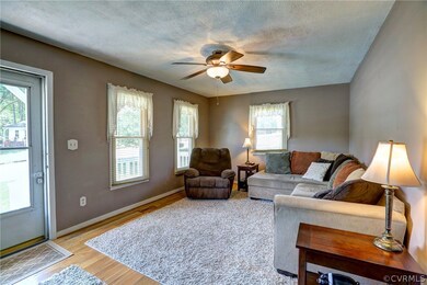 5724 Huntingcreek Dr, North Chesterfield, VA 23237 - photo 7