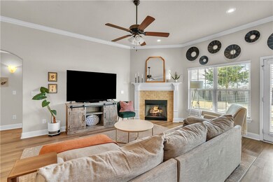 Very spacious living room with 10 ft ceiling and L