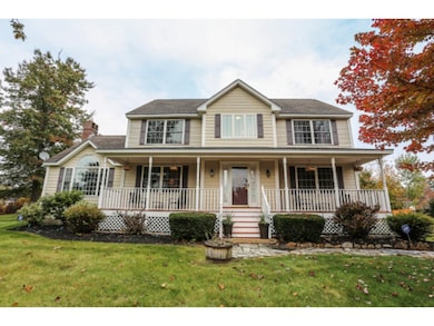 1 Lori Ln, Londonderry, NH 03053 - photo 2