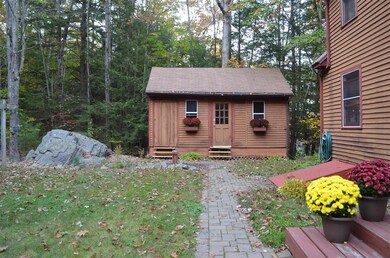 27 Lesmerises Rd, Loudon, NH 03307 - photo 2