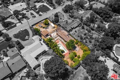 20617 Quedo Dr, Woodland Hills, CA 91364 - photo 7