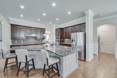 Open Kitchen