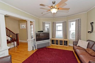 35 Hampton St, Albany, NY 12209 - photo 7