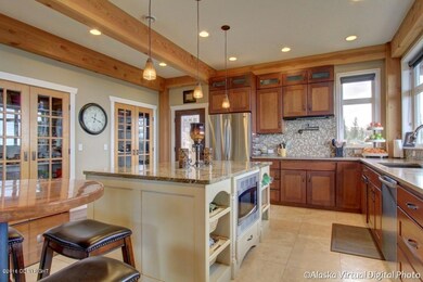 Kitchen W/42'' Cherry Cabinets
