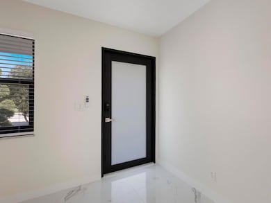 992 Mohican Blvd, Jupiter, FL 33458 - photo 5