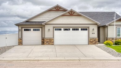 614 Chase Ct-4