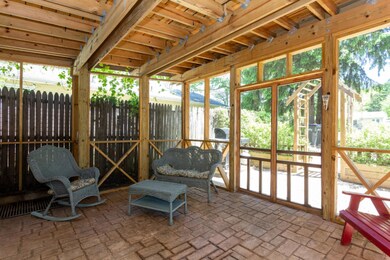 Screened Porch