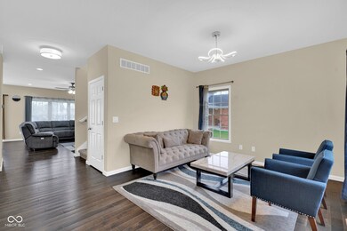 3748 Pawnee Trail, Columbus, IN 47203 - photo 4