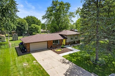 1629 E 47th St, Anderson, IN 46013 - photo 3