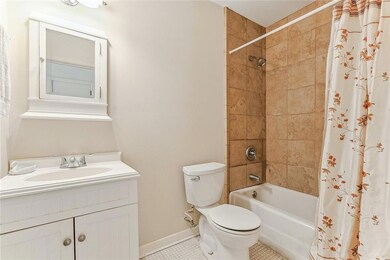 6901 Veterans Memorial Blvd unit 47, Metairie, LA 70003 - photo 6