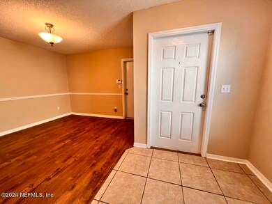 10669 Academy Park Dr, Jacksonville, FL 32218 - photo 5