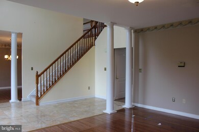 12110 Dunleigh Ct, Dunkirk, MD 20754 - photo 7