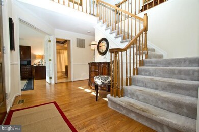 15237 Surrey House Way, Centreville, VA 20120 - photo 6