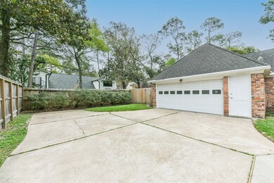 12222 Broken Arrow St, Houston, TX 77024 - photo 5