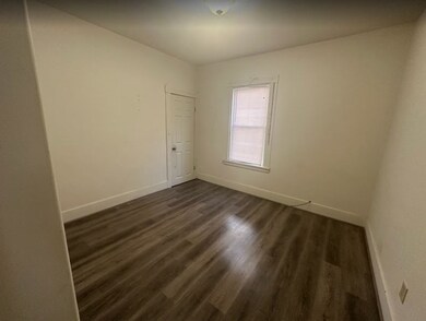 104 Rodney St unit 1, Worcester, MA 01605 - photo 4