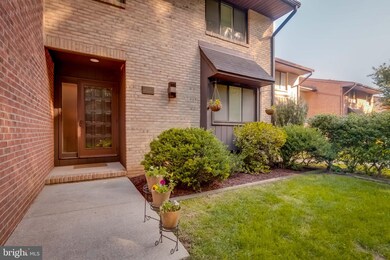 2255 Chapel Valley Ln, Lutherville Timonium, MD 21093 - photo 5