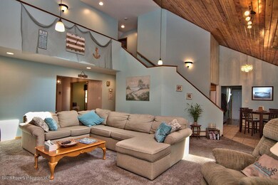 409 Edgar St, Olyphant, PA 18447 - photo 5