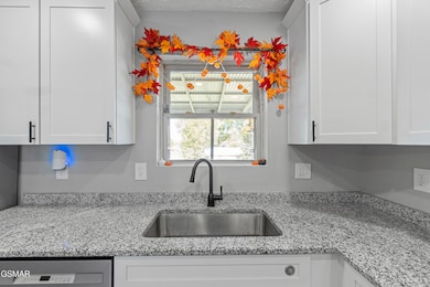 2405 Southern Dr, Morristown, TN 37814 - photo 4