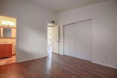 401 E Wickieup Ln, Phoenix, AZ 85024 - photo 5