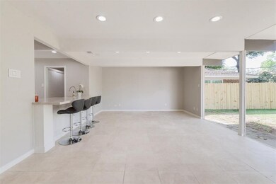 12902 Traviata Dr, Houston, TX 77024 - photo 5