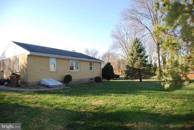 17 Whitehall Cir, Wilmington, DE 19808 - photo 6