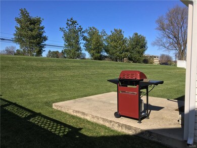 1224 Lindenwood Ln, Easton, PA 18040 - photo 6